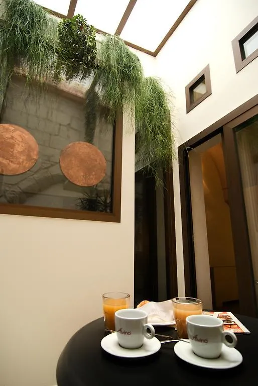 Alvino Suite And Breakfast Lecce Bed & Breakfast
